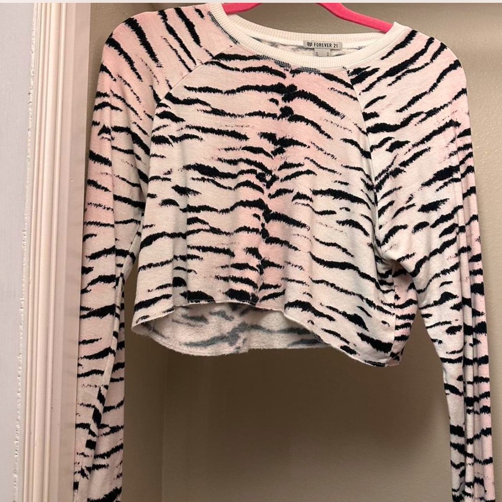 Pink zebra crop top